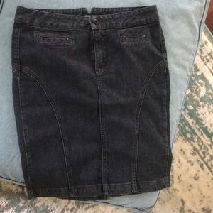 Lucky Brand denim skirt size 8